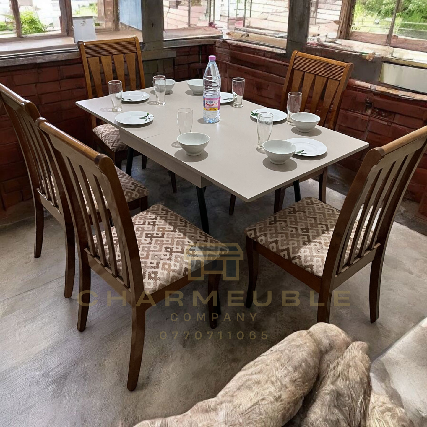 table extensible moderne avec espace de rangement  طاولة عصرية قابلة للتمديد مع مساحة تخزين